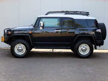 Toyota FJ Cruiser